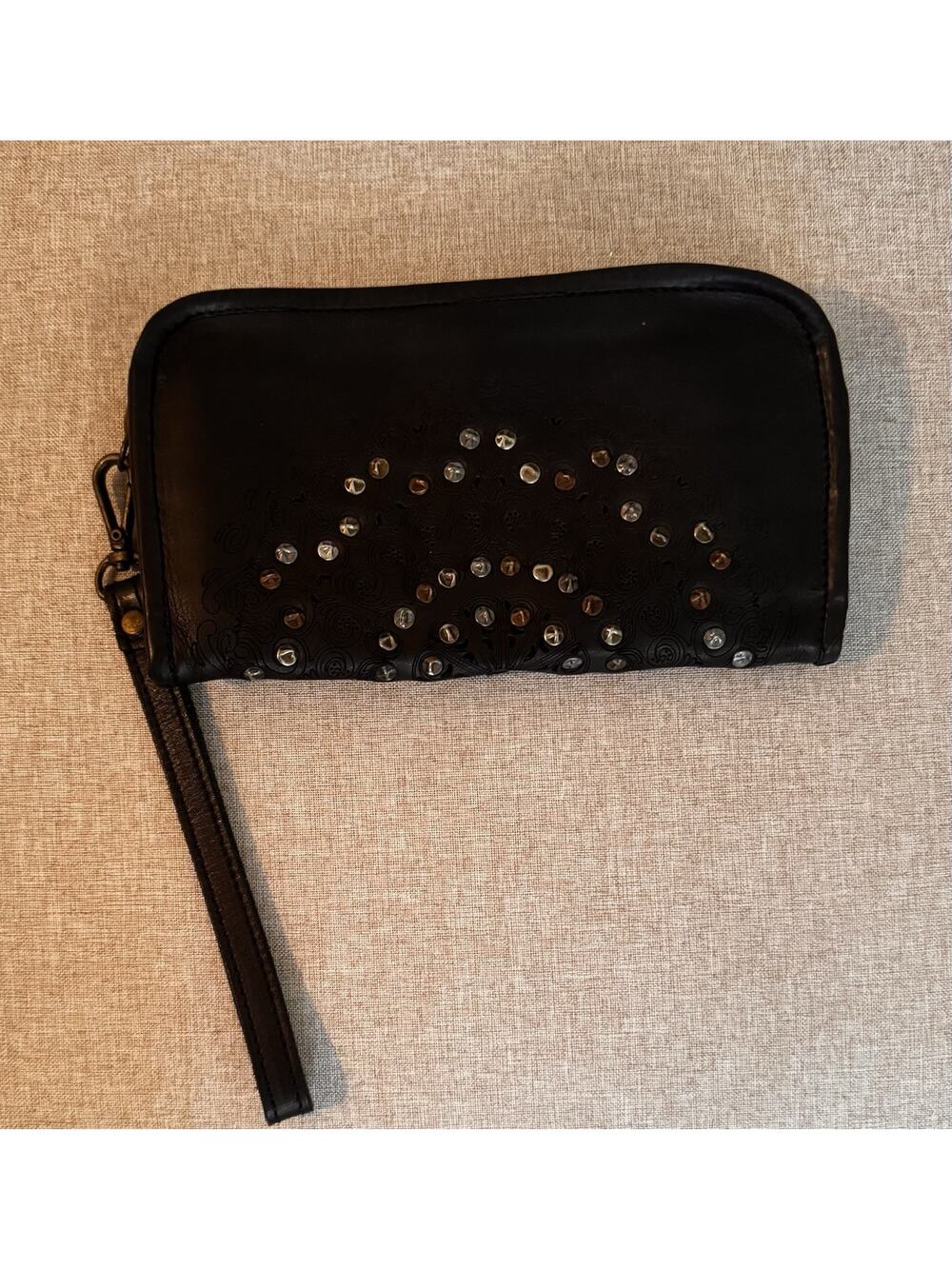 Platania Dark Black Leather Studded Embellished Wristlet Wallet Made In Italy
